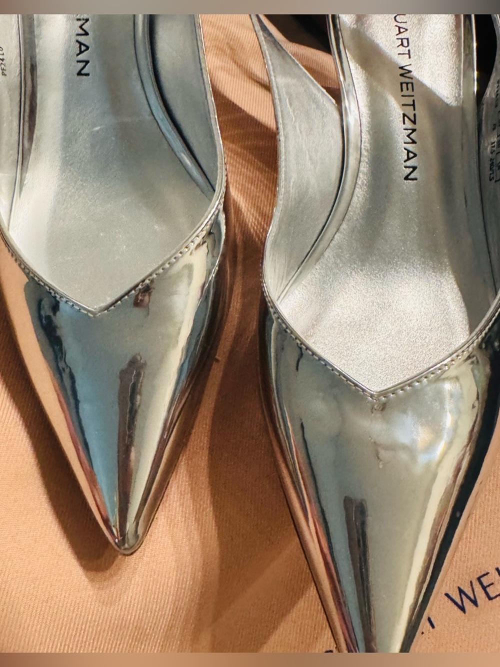 Stuart Weitzman Metallic Lina Point Silver Flats - Picture 10 of 13